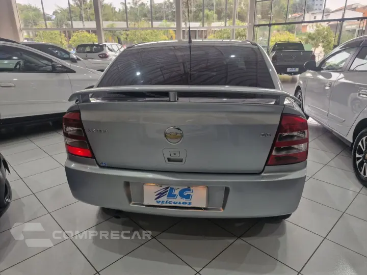 Astra Hatch 2.0 4P ADVANTAGE FLEX AUTOMÁTICO
