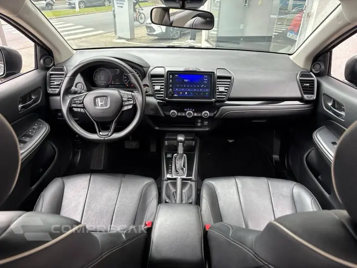 CITY Hatchback Touring 1.5 Flex 16V Aut