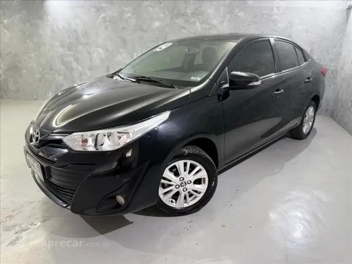 YARIS 1.5 16V Sedan XL