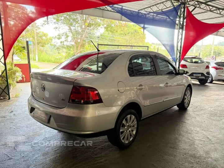 VOYAGE 1.6 MI COMFORTLINE 8V FLEX 4P MANUAL