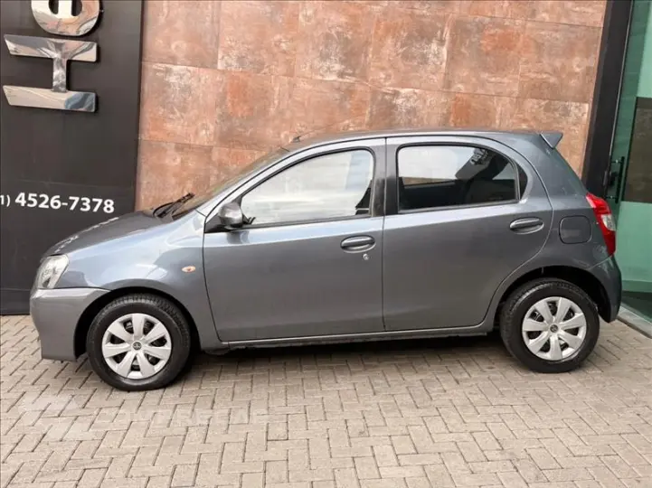 ETIOS 1.5 XS 16V