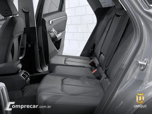 Q3 - 1.4 35 TFSI PRESTIGE PLUS S TRONIC