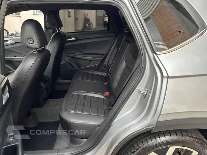 TAOS Highline 1.4 250 TSI Flex Aut. BLINDADO