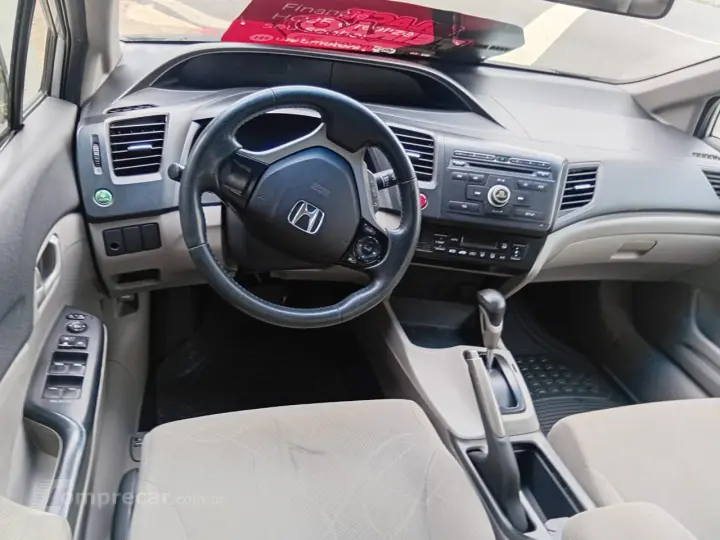 Civic LXS automático