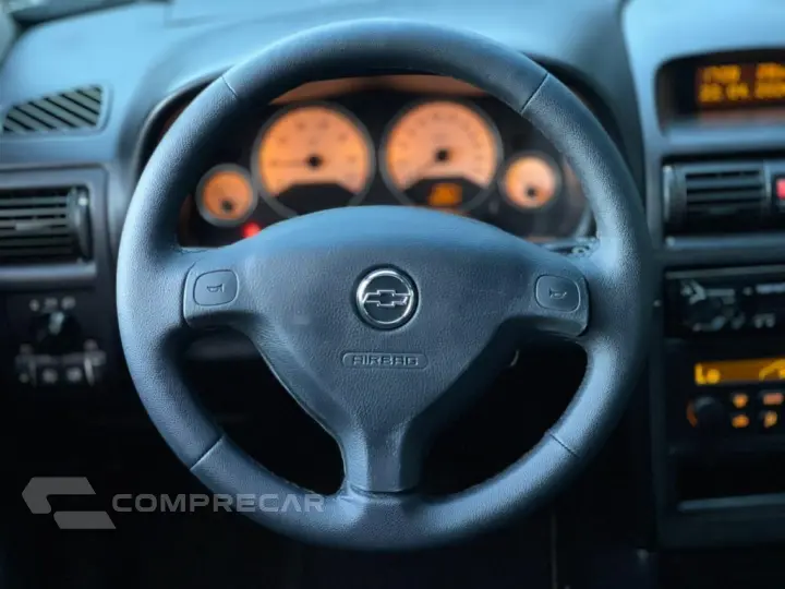 ASTRA 2.0 MPFI ELEGANCE SEDAN 8V FLEX 4P MANUAL