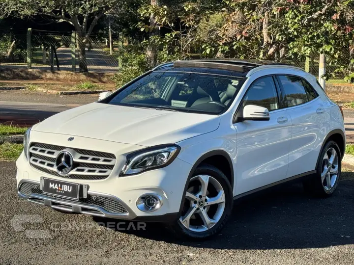 GLA 200 1.6 CGI Enduro 16V Turbo