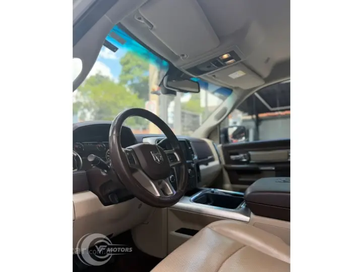 2500 6.7 LARAMIE 4X4 CD I6 TURBO DIESEL 4P AUTOMÁTICO