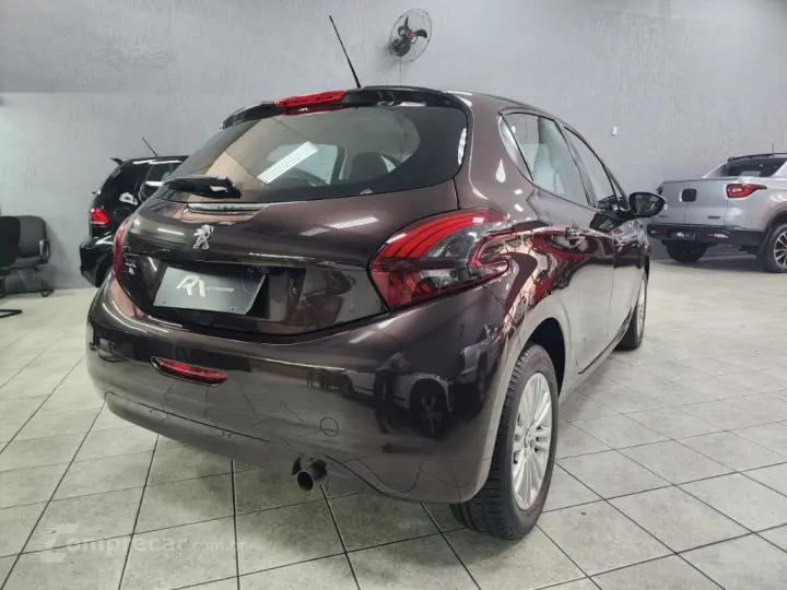 208 Active Pack 1.6 Flex 16V 5p Aut.