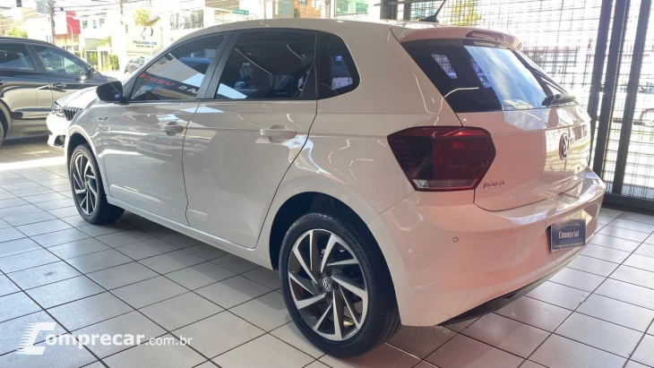 VOLKSWAGEN POLO 1.0 200 TSI HIGHLINE