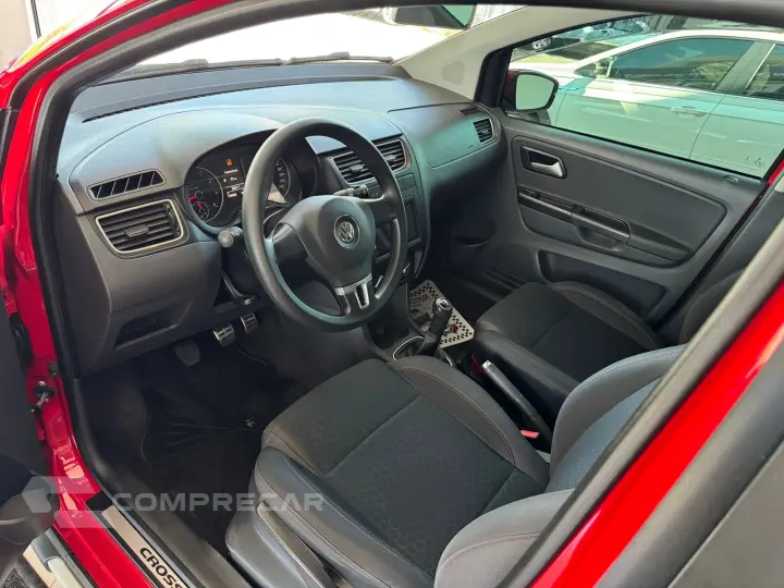 CROSSFOX 1.6 MI 8V FLEX 4P MANUAL