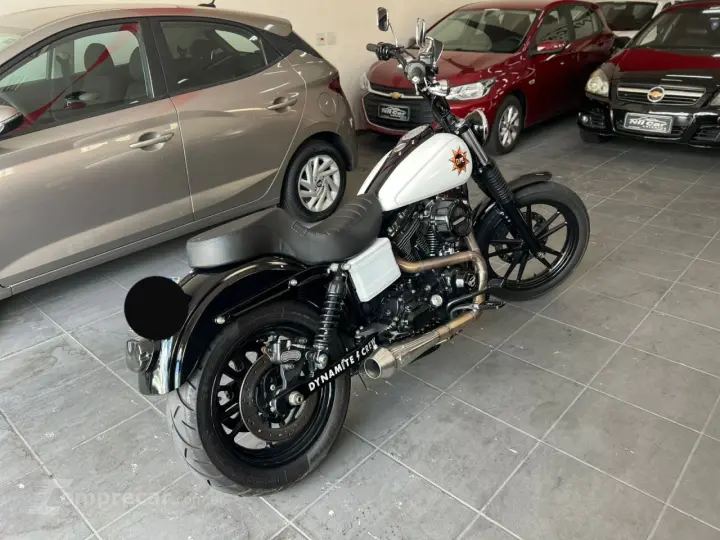 DYNA SUPER GLIDE CUSTOM