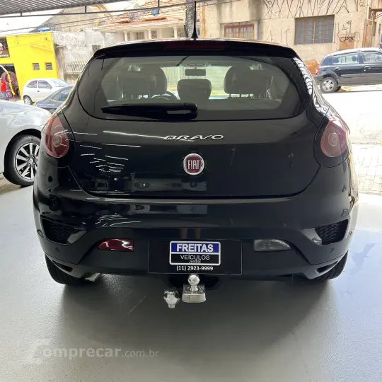 Bravo ESSENCE Dualogic 1.8 Flex 16V 5p