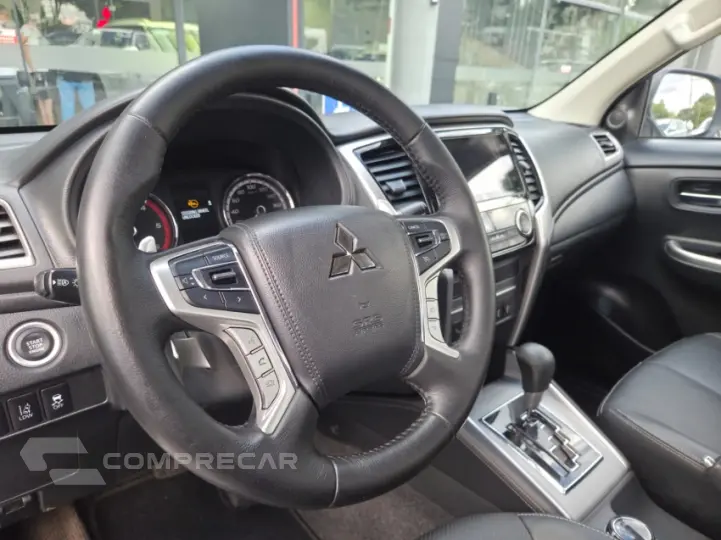 L200 TRITON 2.4 16V Turbo Sport Hpe-s CD 4X4