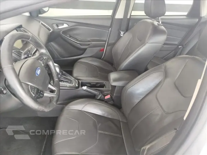 FOCUS 2.0 Titanium Plus Sedan 16V