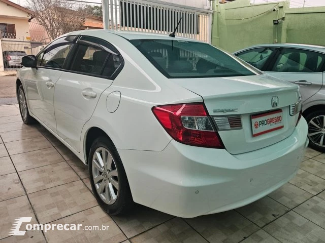 CIVIC - 1.8 LXS 16V 4P AUTOMÁTICO