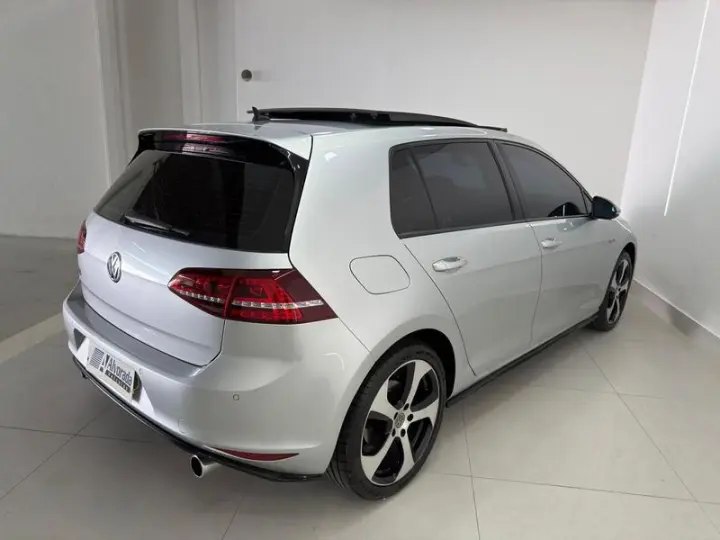 GOLF GTI AD