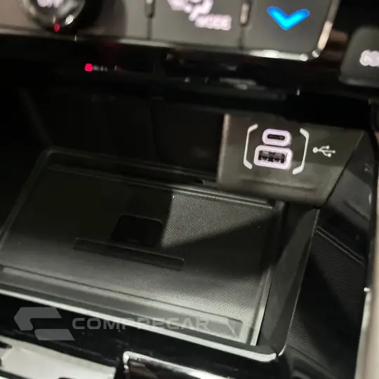 Commander Overl. 2.2 TD 4x4 Diesel Aut.