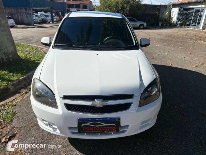 CELTA 1.0 MPFI LT 8V