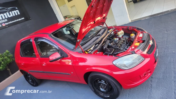 CELTA 1.0 MPFI LT 8V