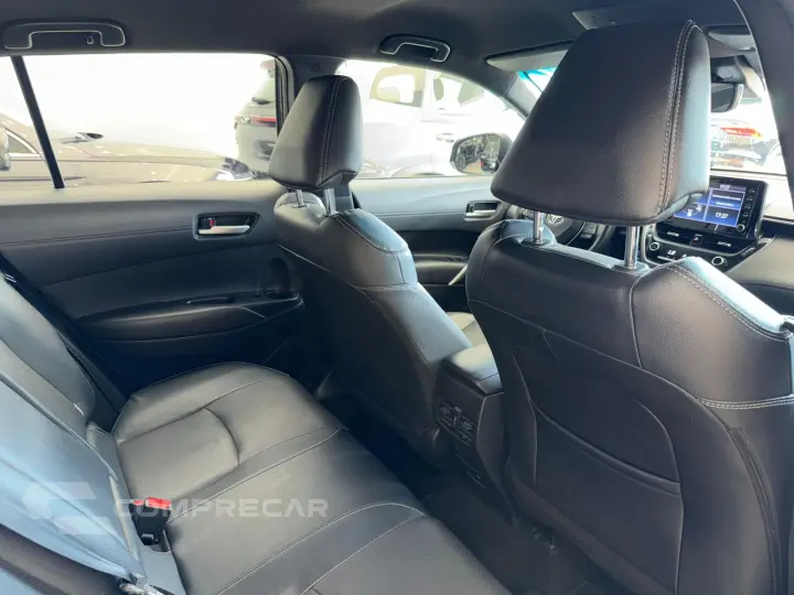 Corolla Cross XRV 1.8