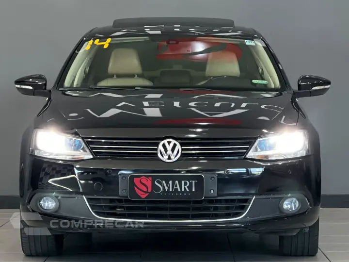 JETTA 2.0 TSI HIGHLINE 211CV GASOLINA 4P TIPTRONIC