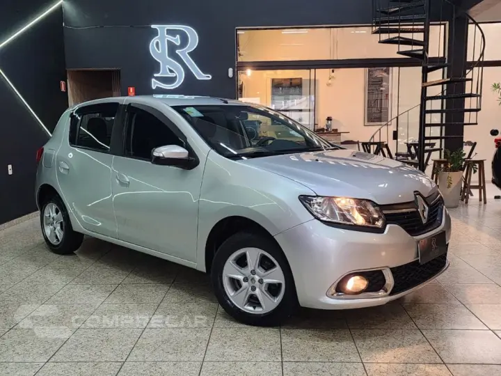 SANDERO Dynamique Hi-Power 1.6 8V 5p