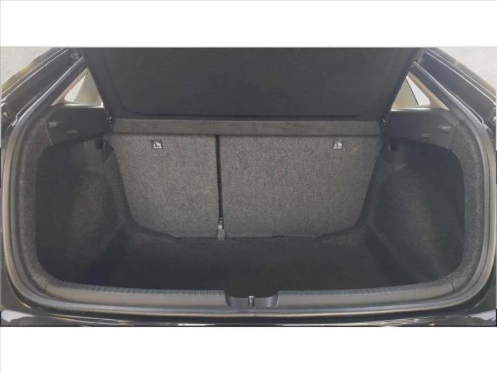 NIVUS 1.0 200 TSI TOTAL FLEX COMFORTLINE AUTOMÁTI
