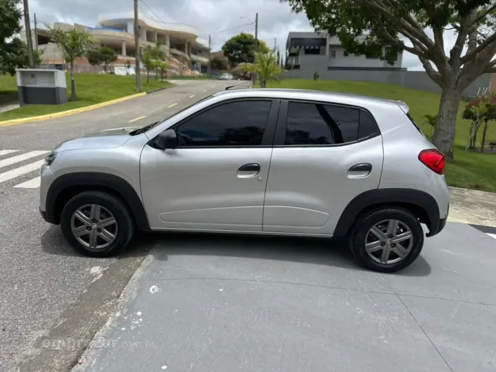 KWID 1.0 12V SCE FLEX ZEN MANUAL