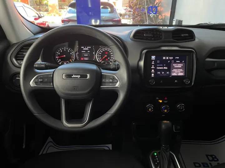 Renegade T270 1.3 TB 4x2 Flex Aut.