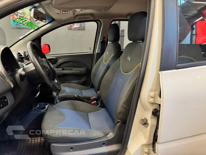 Uno 1.0 Evo Vivace 8V Flex 4P Manual