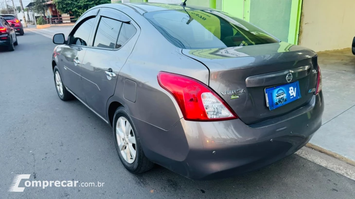 VERSA 1.6 16V SL