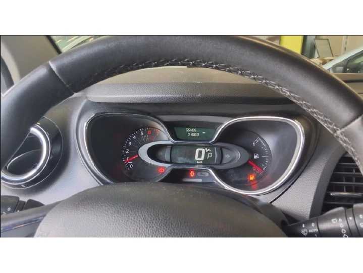 CAPTUR 1.6 16V SCE FLEX INTENSE X-TRONIC