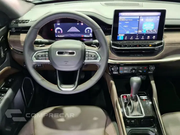 COMMANDER OVERLAND T270 1.3 TB FLEX AUT