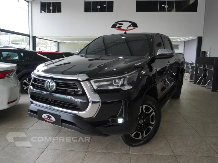 HILUX 2.8 D-4D TURBO DIESEL CD SRX 4X4 AUTOMÁTICO