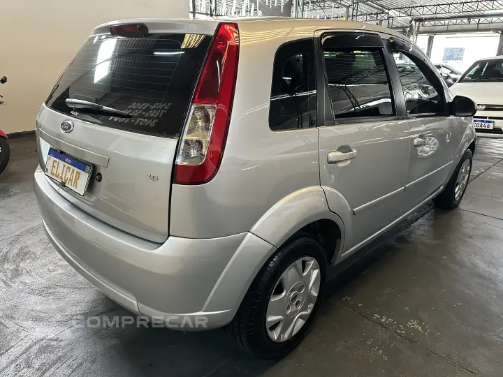 FIESTA 1.6 MPI Class Hatch 8V