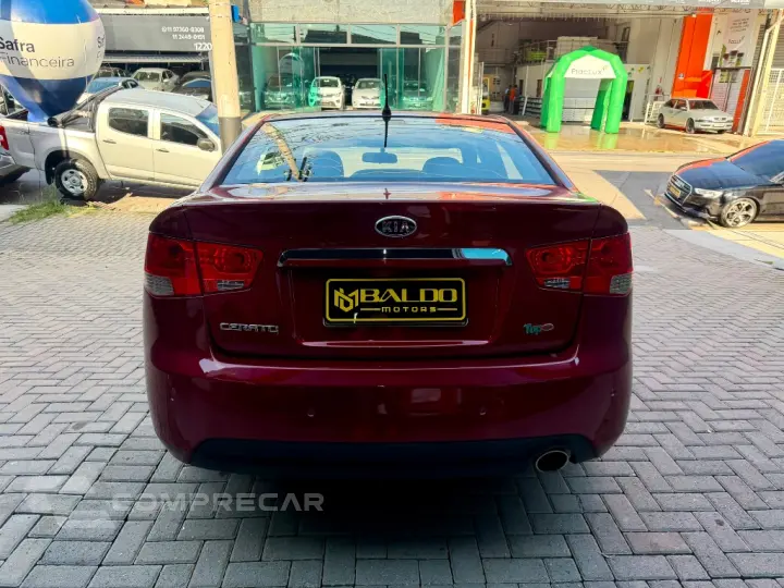 Cerato 1.6 16V Aut.