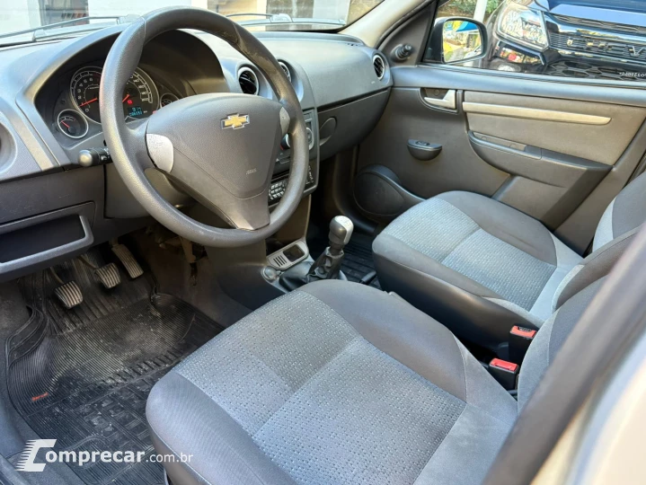 CELTA 1.0 MPFI LT 8V