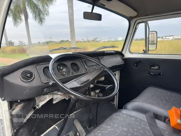 KOMBI 1.6 Pick-up CS 8V