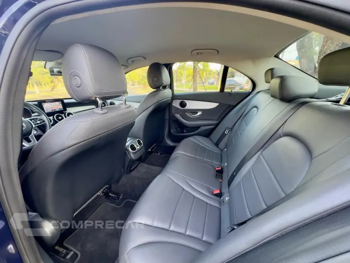 C 180 1.8 CGI Classic 16V