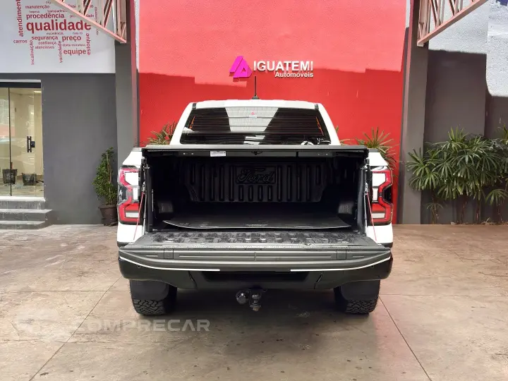 RANGER 2.0 TURBO DIESEL CD BLACK 4X2 AUTOMÁTICO