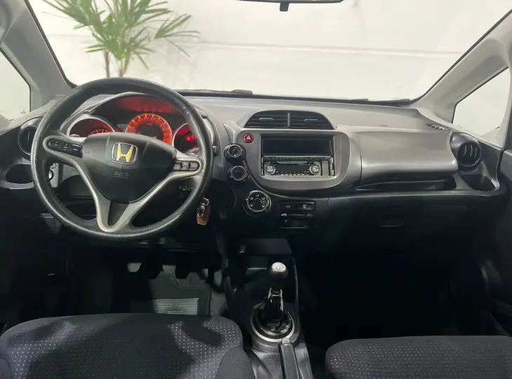 FIT 1.4 LX 16V