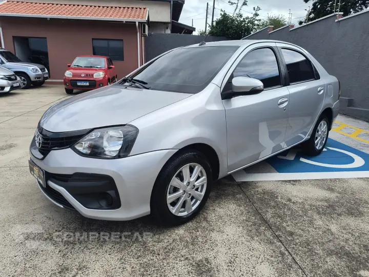 ETIOS 1.5 X Plus Sedan 16V