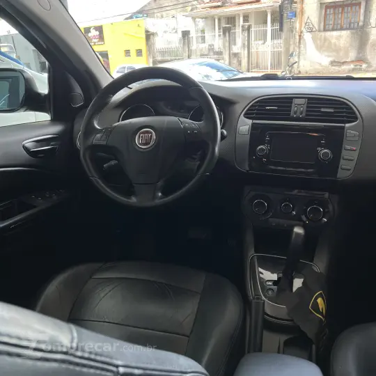 Bravo ESSENCE Dualogic 1.8 Flex 16V 5p