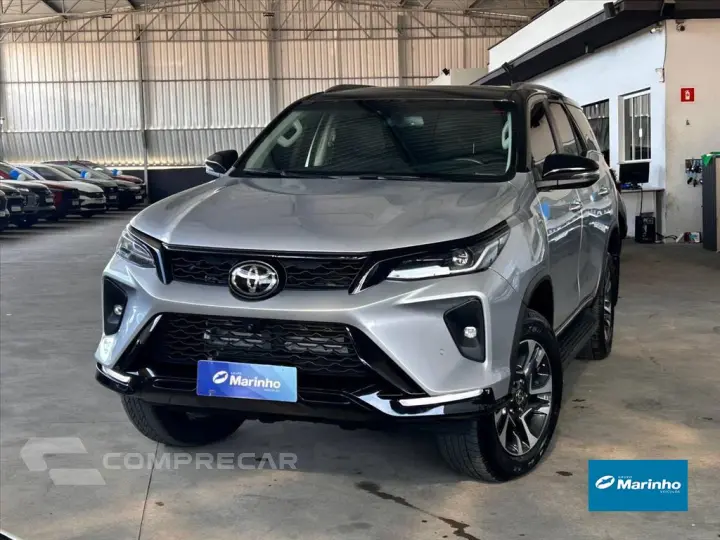 HILUX SW4 2.8 D-4D TURBO DIESEL SRX PLATINUM 4X4