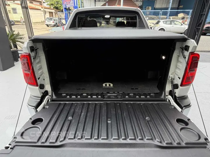 RAMPAGE 2.0 HURRICANE 4 TURBO GASOLINA LARAMIE 4X4 AUTOMÁTIC