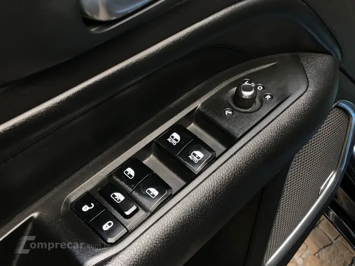 Compass 1.3 T270 Turbo Híbrido S 4Xe At6