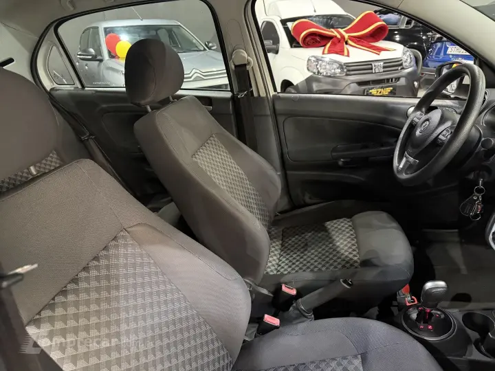 VOYAGE 1.6 MI COMFORTLINE 8V FLEX 4P AUTOMATIZADO