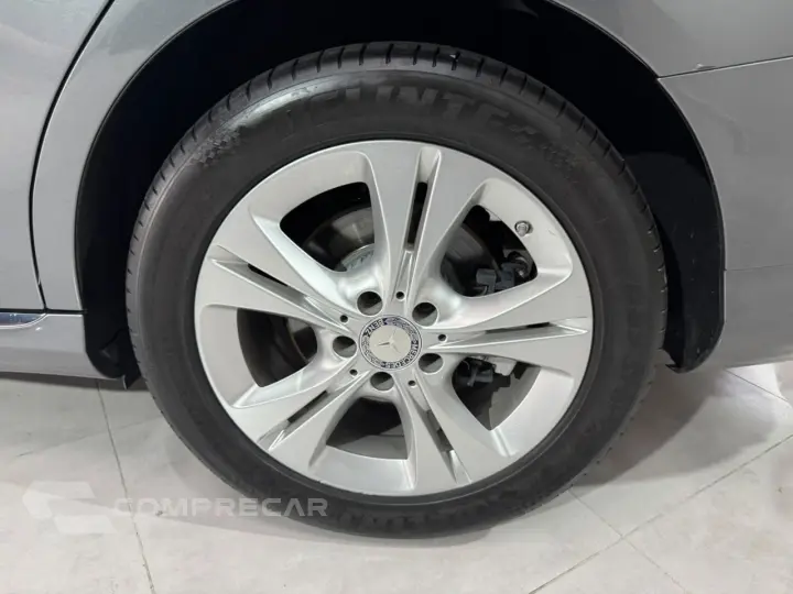 C 180 1.6 16V 4P CGI  TURBO AUTOMÁTICO