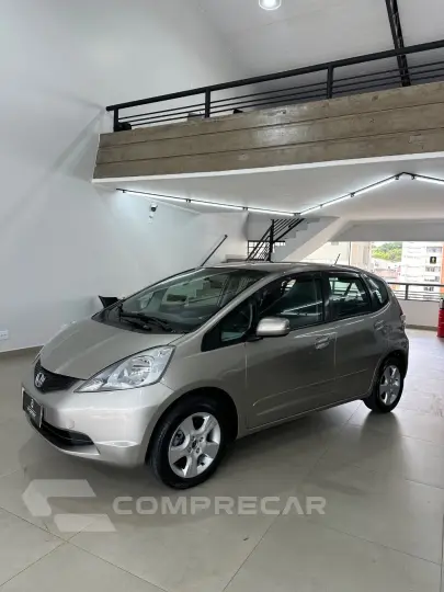Fit LX 1.4/ 1.4 Flex 8V/16V 5p Mec.