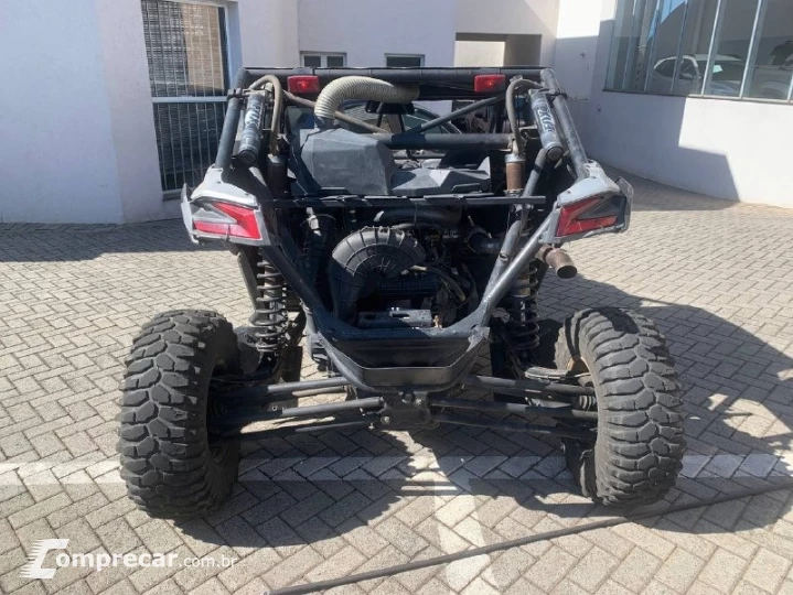 CAN-AM SSV Maverick